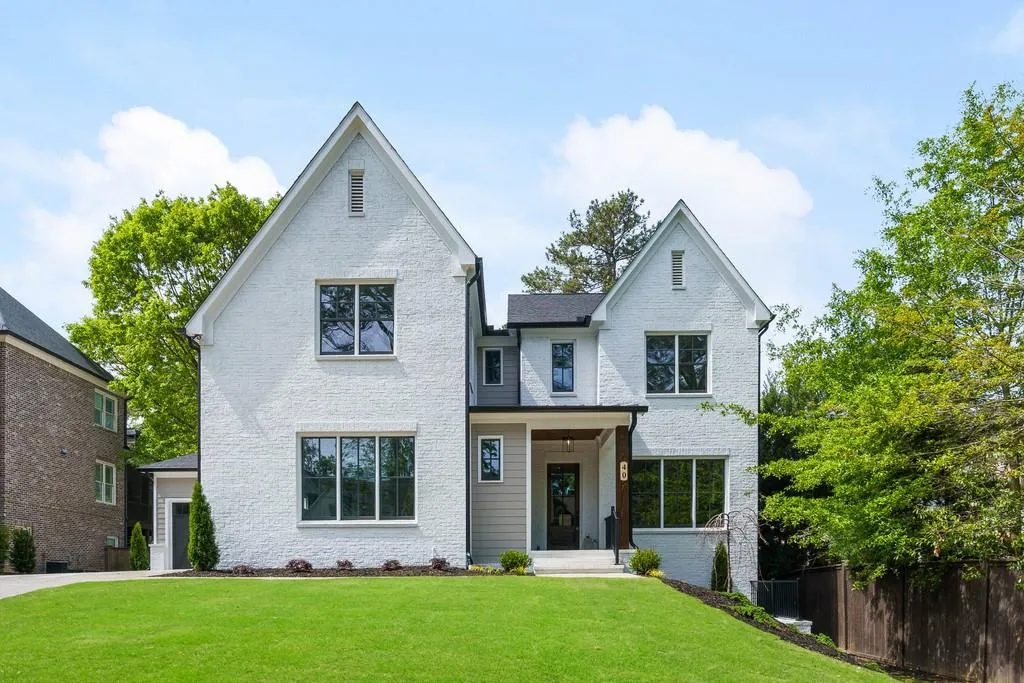 40 Long Island Place, Sandy Springs, Georgia 30328, 5 Bedrooms Bedrooms, ,4 BathroomsBathrooms,Residential,Sold,40 Long Island Place,6870413