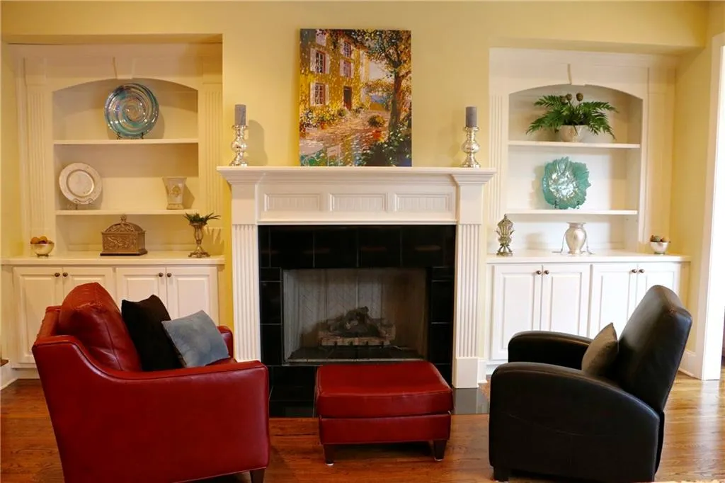 548 Sarabrook Place, Atlanta, Georgia 30342, 3 Bedrooms Bedrooms, ,3 BathroomsBathrooms,Residential,Sold,548 Sarabrook Place,5652858