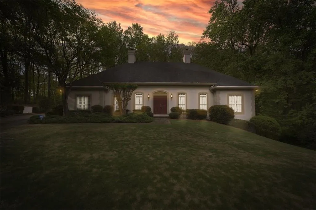 8405 Valemont Drive, Atlanta, Georgia 30350, 3 Bedrooms Bedrooms, ,2 BathroomsBathrooms,Residential,Sold,8405 Valemont Drive,7406220