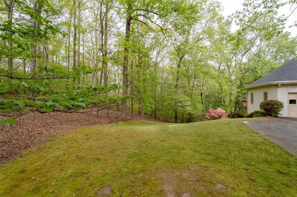 8405 Valemont Drive, Atlanta, Georgia 30350, 3 Bedrooms Bedrooms, ,2 BathroomsBathrooms,Residential,Sold,8405 Valemont Drive,7406220