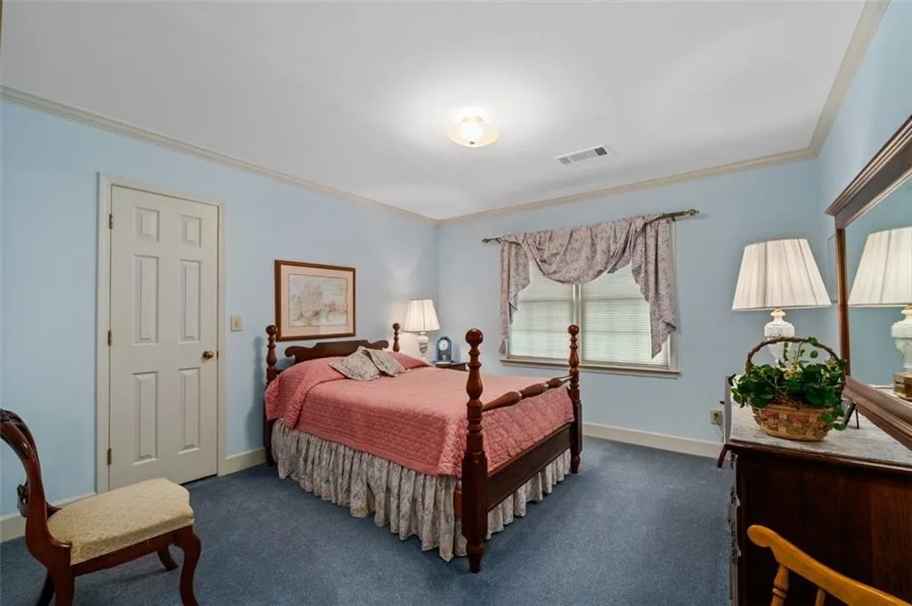 8405 Valemont Drive, Atlanta, Georgia 30350, 3 Bedrooms Bedrooms, ,2 BathroomsBathrooms,Residential,Sold,8405 Valemont Drive,7406220