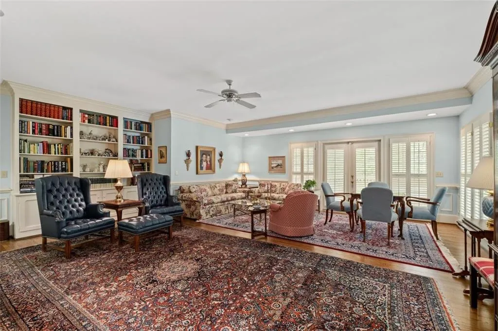 8405 Valemont Drive, Atlanta, Georgia 30350, 3 Bedrooms Bedrooms, ,2 BathroomsBathrooms,Residential,Sold,8405 Valemont Drive,7406220