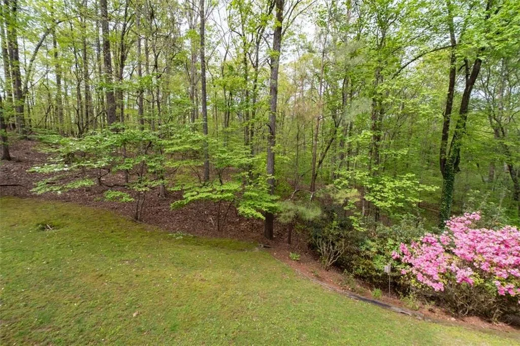 8405 Valemont Drive, Atlanta, Georgia 30350, 3 Bedrooms Bedrooms, ,2 BathroomsBathrooms,Residential,Sold,8405 Valemont Drive,7406220