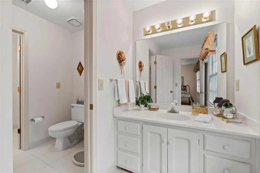 8405 Valemont Drive, Atlanta, Georgia 30350, 3 Bedrooms Bedrooms, ,2 BathroomsBathrooms,Residential,Sold,8405 Valemont Drive,7406220