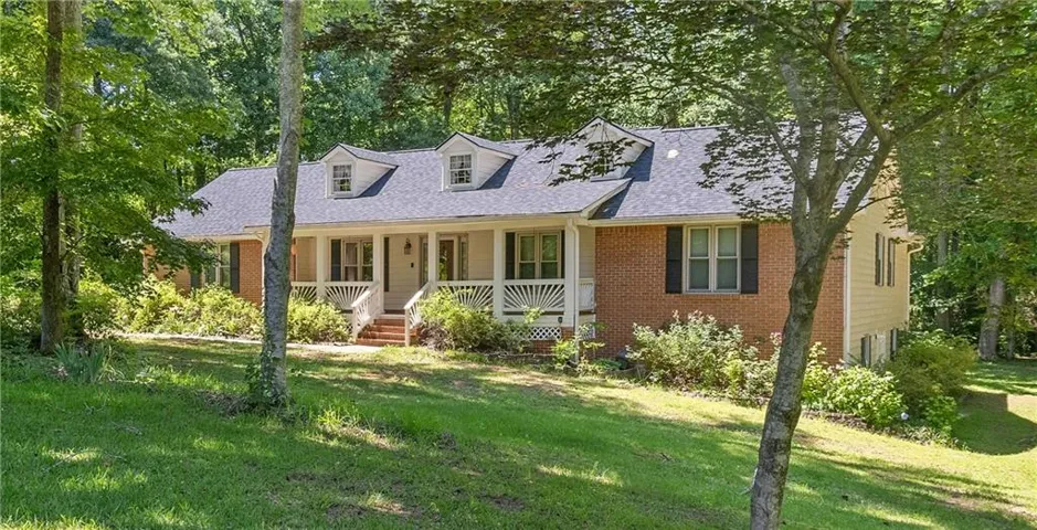 280 Deer Trace Drive, Mcdonough, Georgia 30253