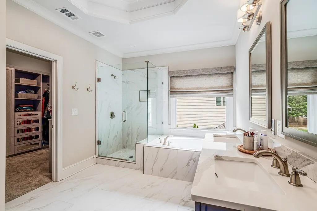 6039 Kayron Drive, Sandy Springs, Georgia 30328, 5 Bedrooms Bedrooms, ,5 BathroomsBathrooms,Residential,Sold,6039 Kayron Drive,7226218