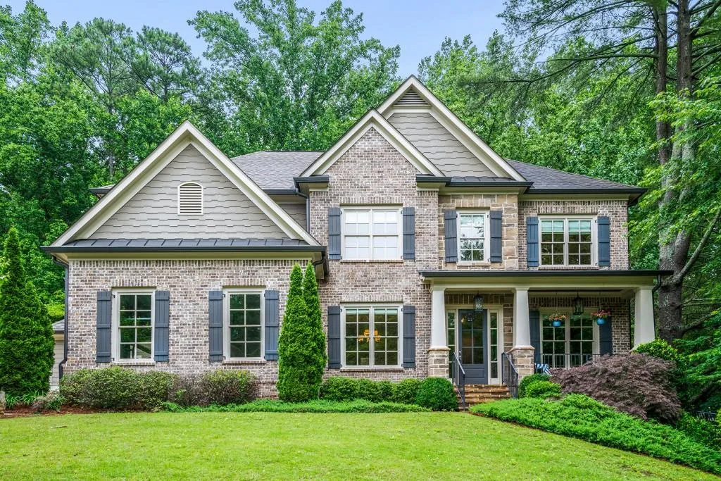 6039 Kayron Drive, Sandy Springs, Georgia 30328, 5 Bedrooms Bedrooms, ,5 BathroomsBathrooms,Residential,Sold,6039 Kayron Drive,7226218