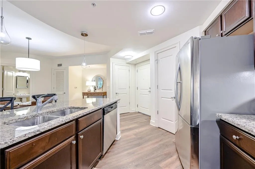 200 River Vista Drive Unit 229, Atlanta, Georgia 30339, 2 Bedrooms Bedrooms, ,2 BathroomsBathrooms,Residential,Sold,200 River Vista Drive Unit 229,7086568