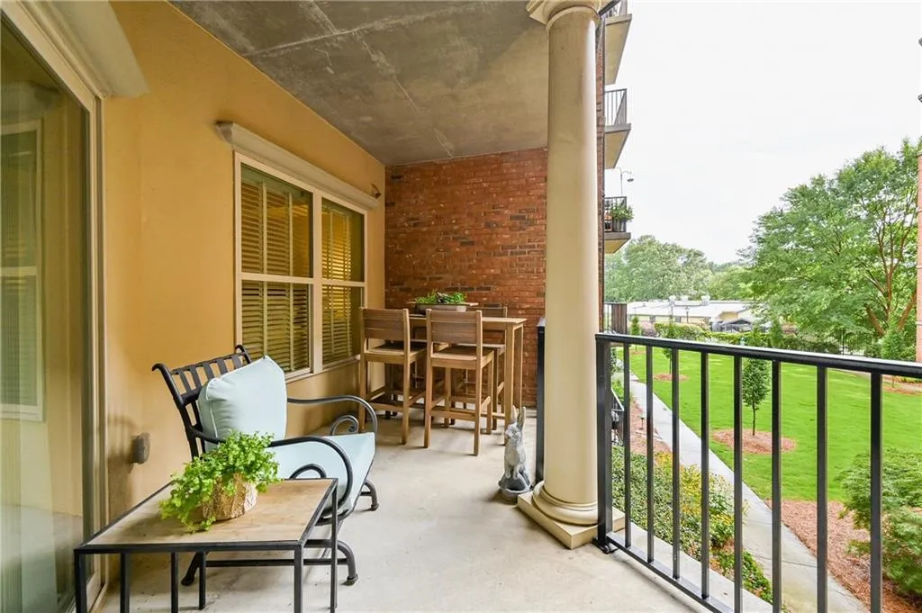 200 River Vista Drive Unit 229, Atlanta, Georgia 30339, 2 Bedrooms Bedrooms, ,2 BathroomsBathrooms,Residential,Sold,200 River Vista Drive Unit 229,7086568