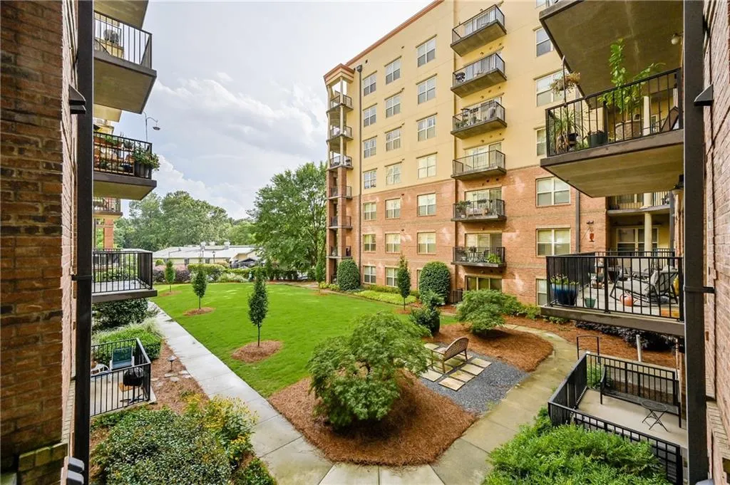 200 River Vista Drive Unit 229, Atlanta, Georgia 30339, 2 Bedrooms Bedrooms, ,2 BathroomsBathrooms,Residential,Sold,200 River Vista Drive Unit 229,7086568
