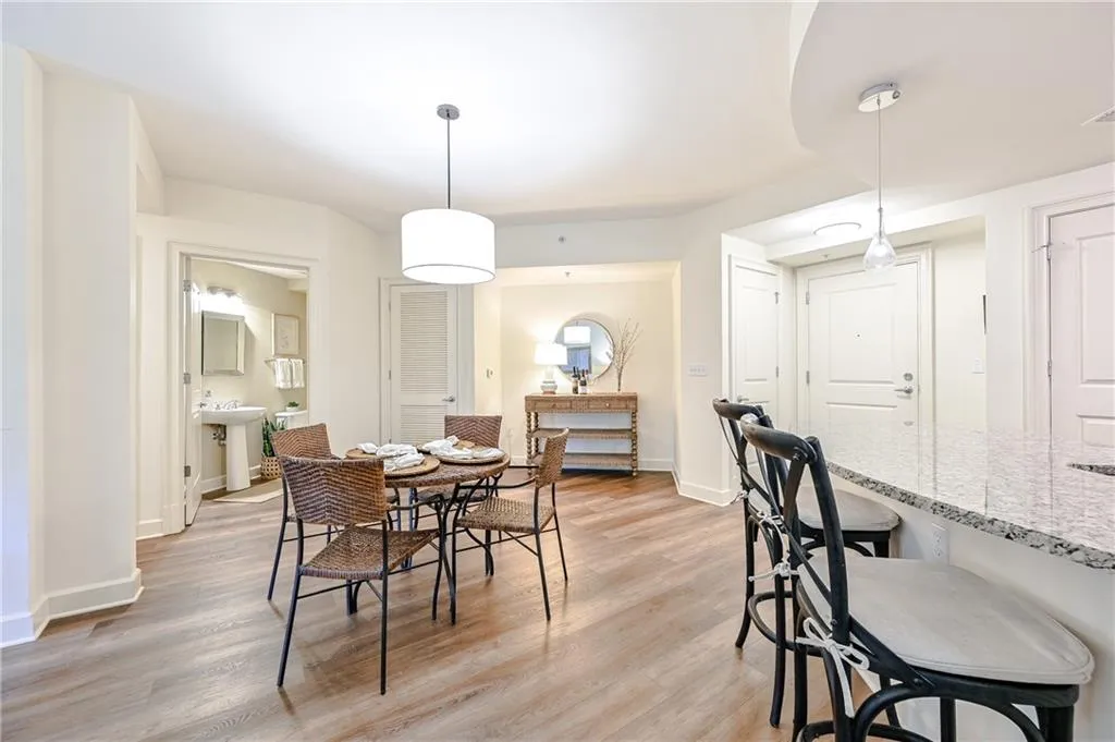 200 River Vista Drive Unit 229, Atlanta, Georgia 30339, 2 Bedrooms Bedrooms, ,2 BathroomsBathrooms,Residential,Sold,200 River Vista Drive Unit 229,7086568