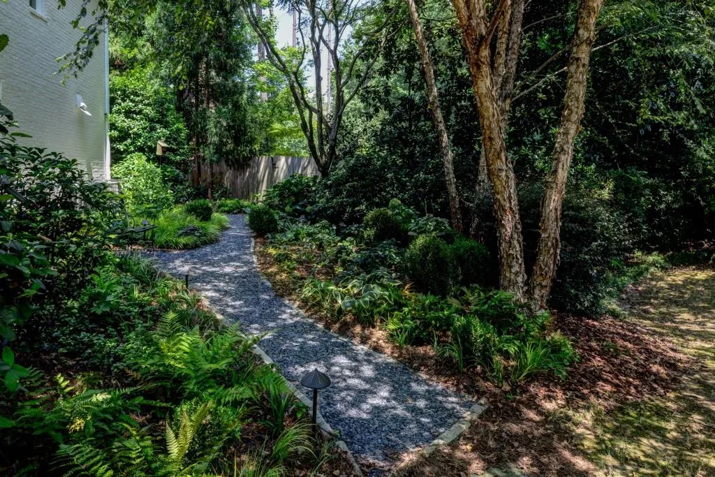 145 Woodchase Court Ne, Atlanta, Georgia 30319, 3 Bedrooms Bedrooms, ,3 BathroomsBathrooms,Residential,Sold,145 Woodchase Court Ne,5883481