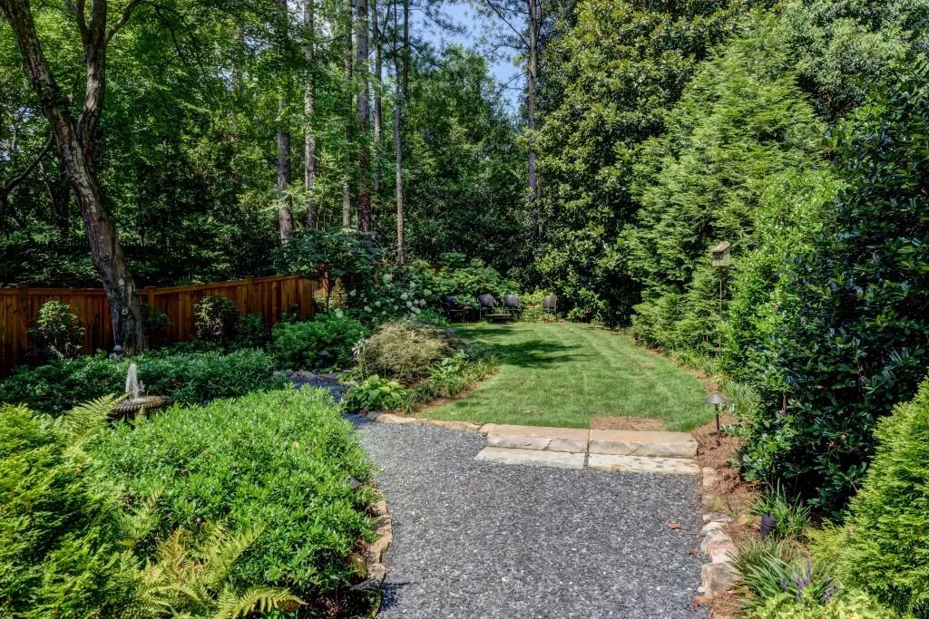 145 Woodchase Court Ne, Atlanta, Georgia 30319, 3 Bedrooms Bedrooms, ,3 BathroomsBathrooms,Residential,Sold,145 Woodchase Court Ne,5883481