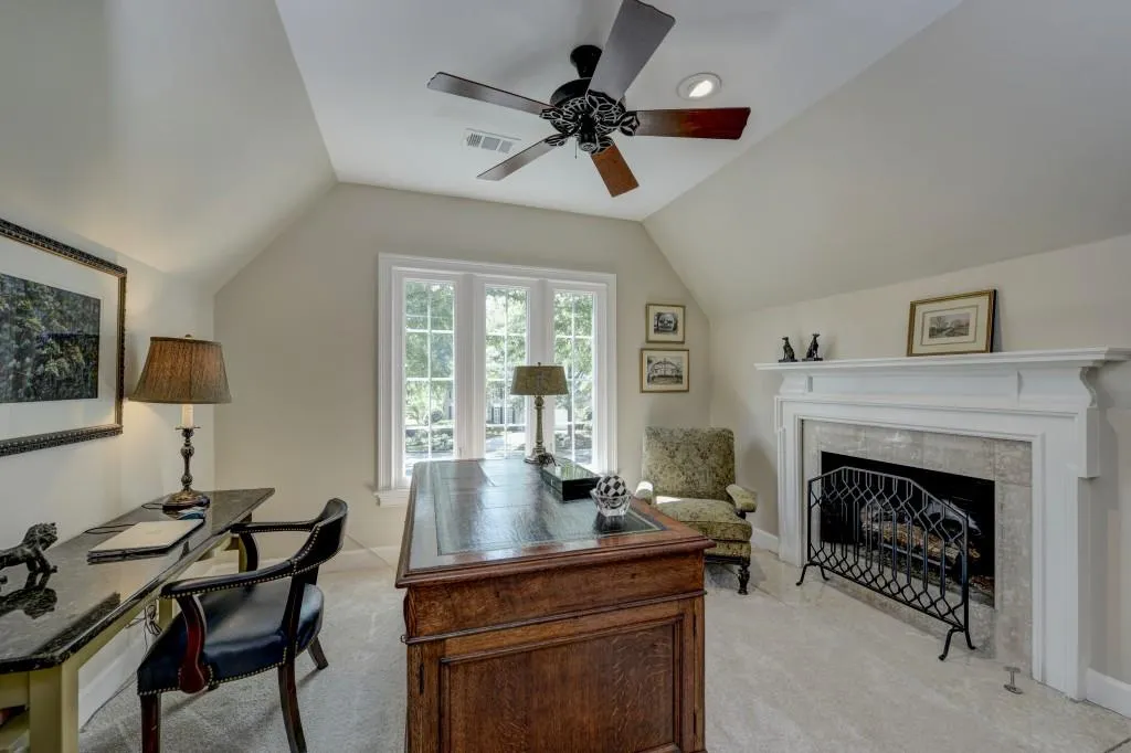 145 Woodchase Court Ne, Atlanta, Georgia 30319, 3 Bedrooms Bedrooms, ,3 BathroomsBathrooms,Residential,Sold,145 Woodchase Court Ne,5883481