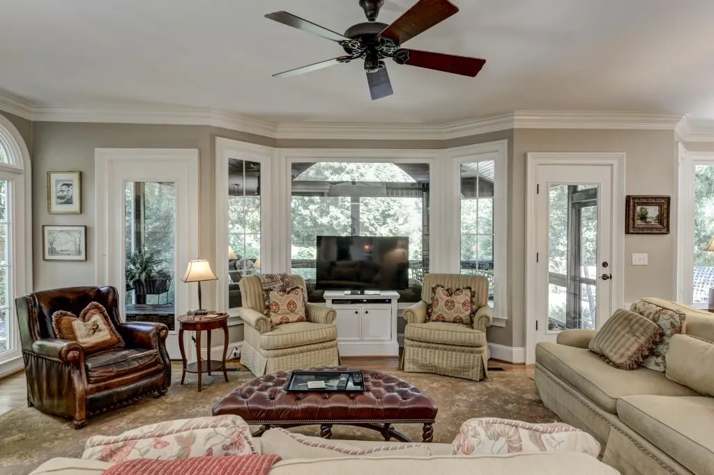 145 Woodchase Court Ne, Atlanta, Georgia 30319, 3 Bedrooms Bedrooms, ,3 BathroomsBathrooms,Residential,Sold,145 Woodchase Court Ne,5883481