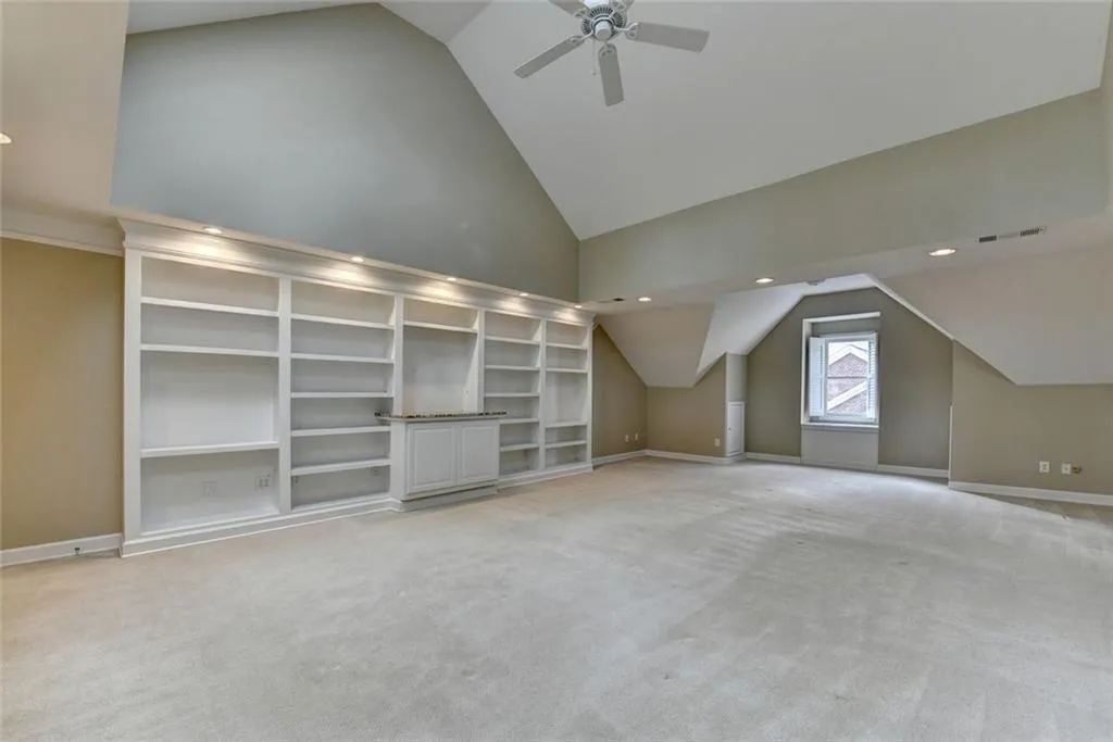10 Carrington Way Ne, Atlanta, Georgia 30328, 3 Bedrooms Bedrooms, ,2 BathroomsBathrooms,Residential,For Sale,10 Carrington Way Ne,7722452