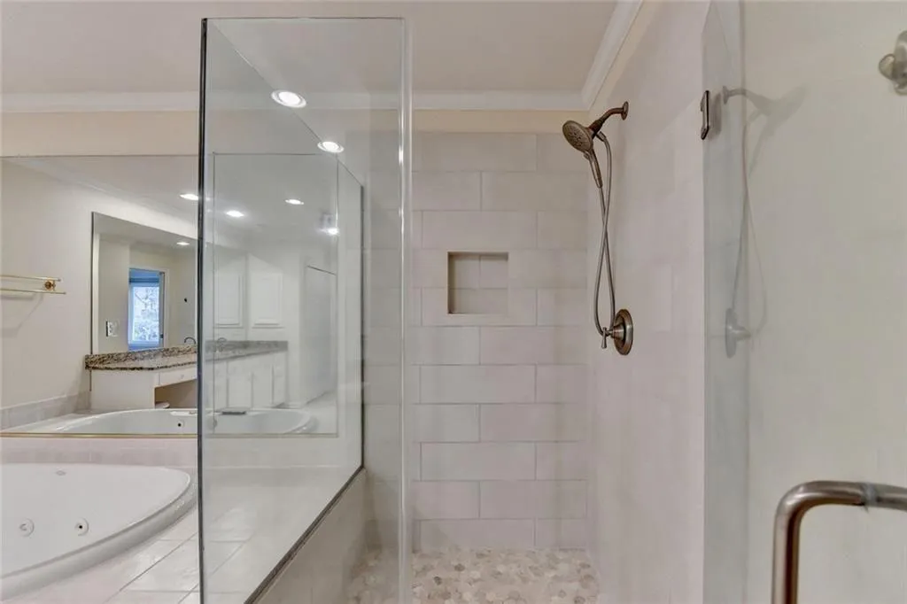 10 Carrington Way Ne, Atlanta, Georgia 30328, 3 Bedrooms Bedrooms, ,2 BathroomsBathrooms,Residential,For Sale,10 Carrington Way Ne,7722452