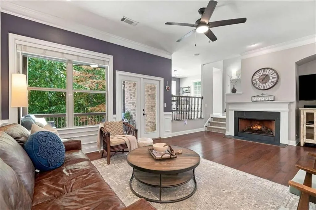 1875 Cedar Glenn Way, Atlanta, Georgia 30339, 3 Bedrooms Bedrooms, 0 ,3 BathroomsBathrooms,Residential,Sold,1875 Cedar Glenn Way,7837073