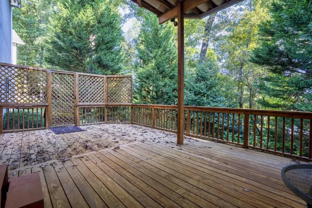 264 Spalding Gates Drive, Atlanta, Georgia 30328, 5 Bedrooms Bedrooms, ,3 BathroomsBathrooms,Residential,Sold,264 Spalding Gates Drive,6960342