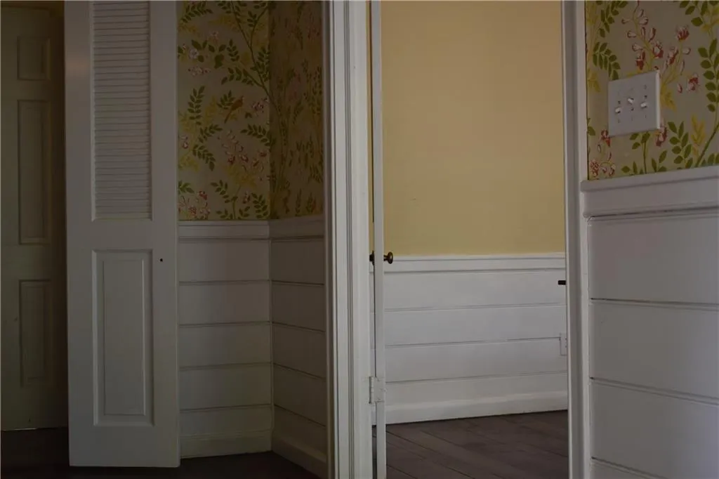 705 Old Post Road, Sandy Springs, Georgia 30328, 4 Bedrooms Bedrooms, ,3 BathroomsBathrooms,Residential,Sold,705 Old Post Road,6873986