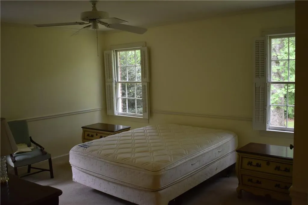 705 Old Post Road, Sandy Springs, Georgia 30328, 4 Bedrooms Bedrooms, ,3 BathroomsBathrooms,Residential,Sold,705 Old Post Road,6873986