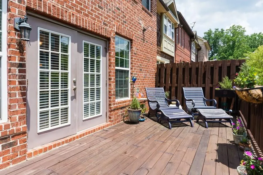 56 High Top Point, Sandy Springs, Georgia 30328, 4 Bedrooms Bedrooms, ,3 BathroomsBathrooms,Residential,Sold,56 High Top Point,5736749