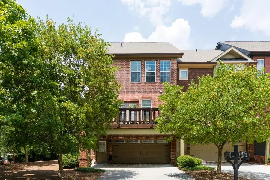 56 High Top Point, Sandy Springs, Georgia 30328, 4 Bedrooms Bedrooms, ,3 BathroomsBathrooms,Residential,Sold,56 High Top Point,5736749