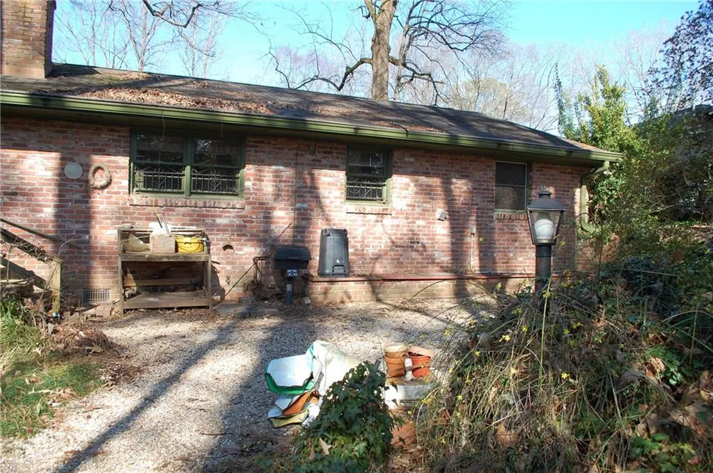 487 Pine Haven Lane Ne, Sandy Springs, Georgia 30342, 3 Bedrooms Bedrooms, ,2 BathroomsBathrooms,Residential,Sold,487 Pine Haven Lane Ne,6126734