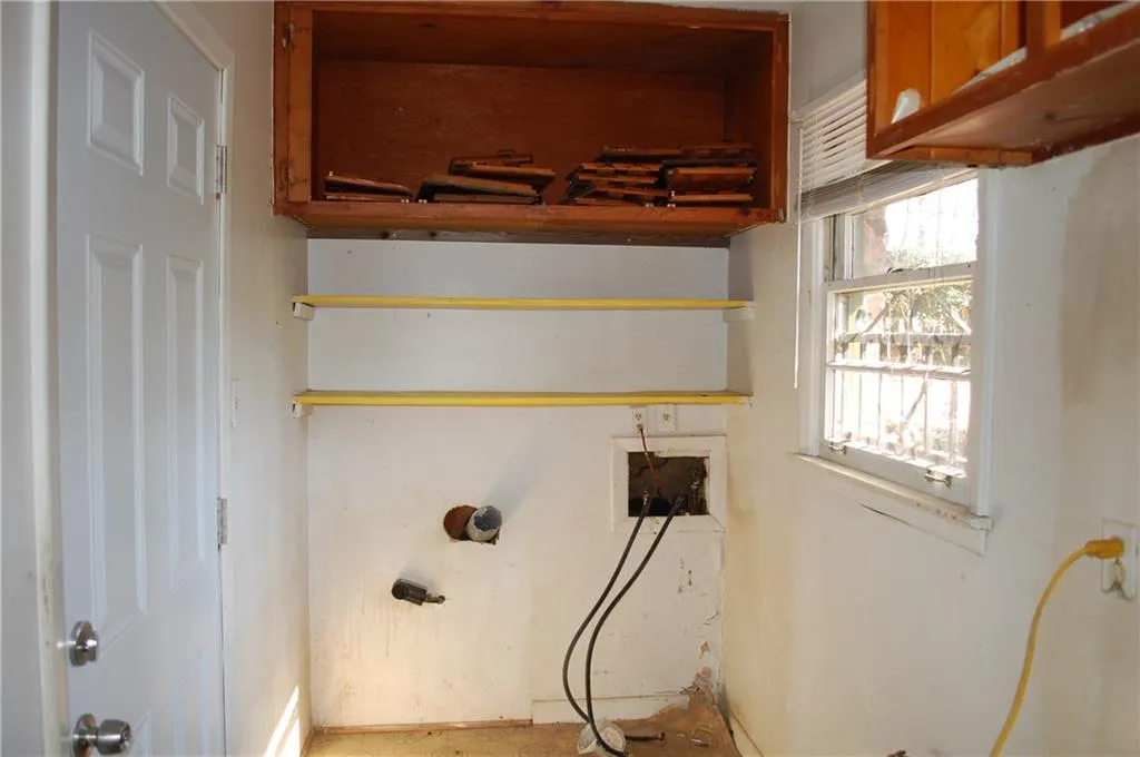 487 Pine Haven Lane Ne, Sandy Springs, Georgia 30342, 3 Bedrooms Bedrooms, ,2 BathroomsBathrooms,Residential,Sold,487 Pine Haven Lane Ne,6126734