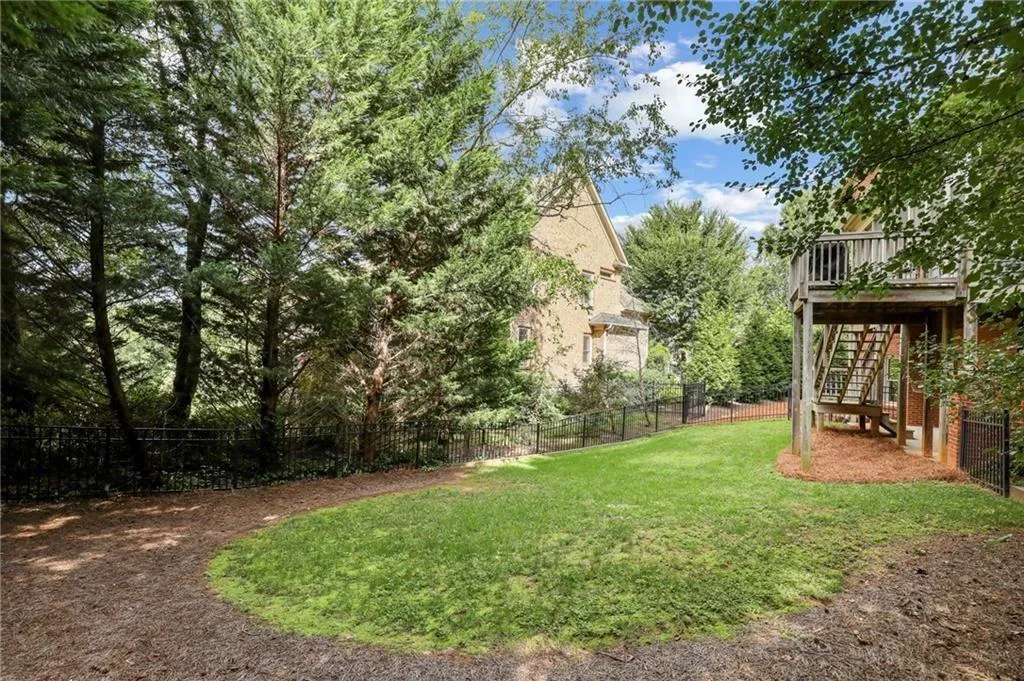 420 Meadow Gate Close, Atlanta, Georgia 30350, 6 Bedrooms Bedrooms, ,5 BathroomsBathrooms,Residential,Sold,420 Meadow Gate Close,6795923