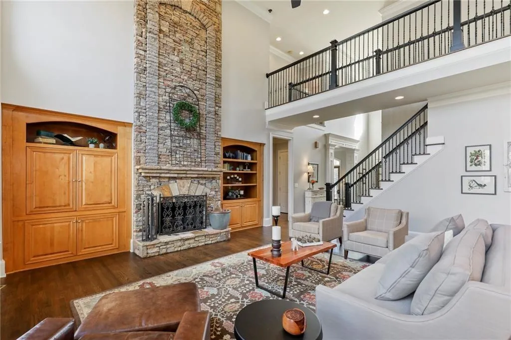 420 Meadow Gate Close, Atlanta, Georgia 30350, 6 Bedrooms Bedrooms, ,5 BathroomsBathrooms,Residential,Sold,420 Meadow Gate Close,6795923
