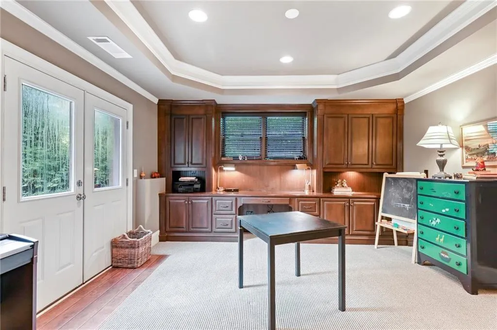 420 Meadow Gate Close, Atlanta, Georgia 30350, 6 Bedrooms Bedrooms, ,5 BathroomsBathrooms,Residential,Sold,420 Meadow Gate Close,6795923