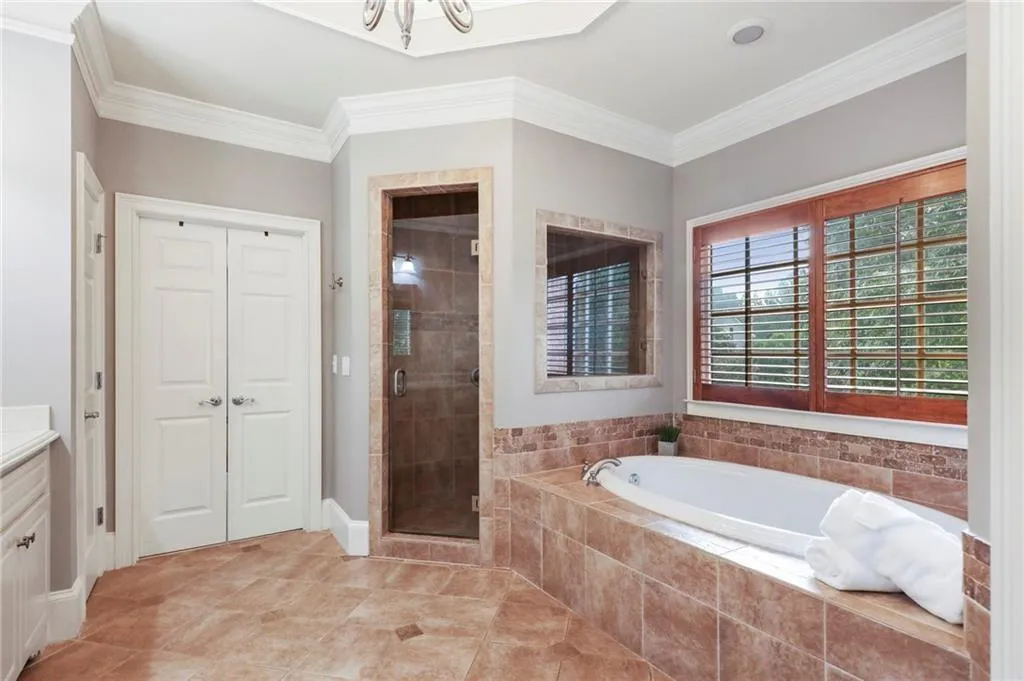 420 Meadow Gate Close, Atlanta, Georgia 30350, 6 Bedrooms Bedrooms, ,5 BathroomsBathrooms,Residential,Sold,420 Meadow Gate Close,6795923