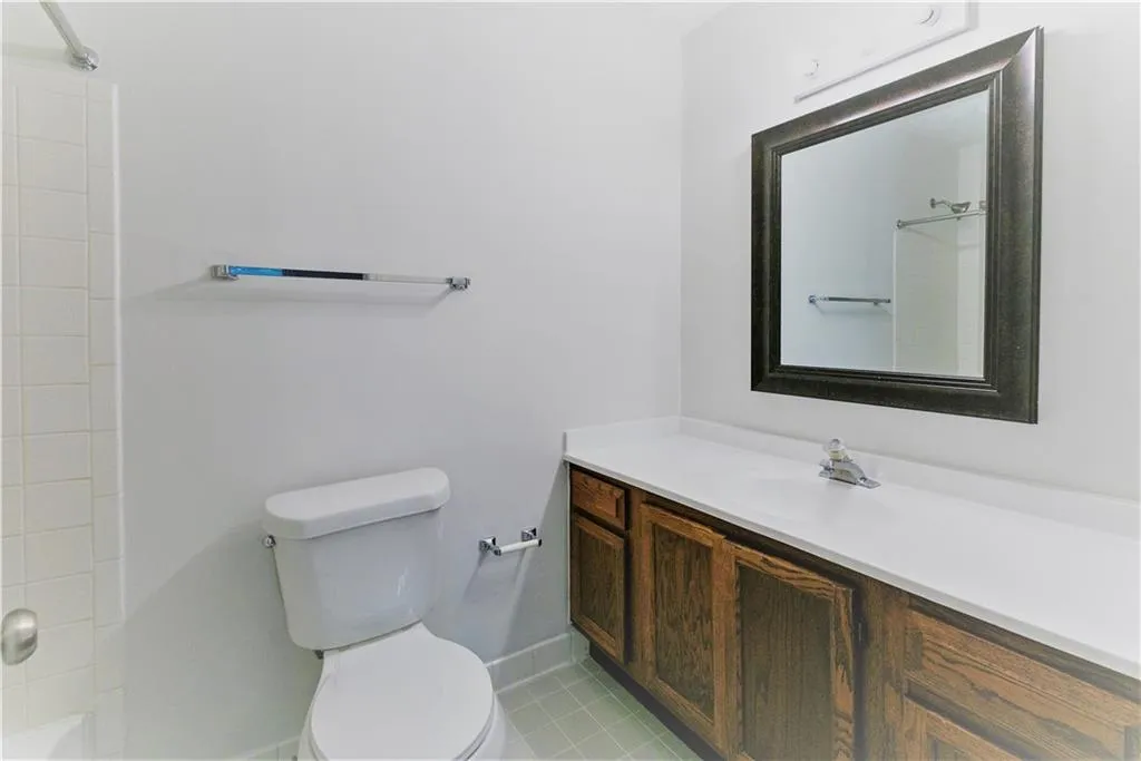 7500 Roswell Road Unit 112, Sandy Springs, Georgia 30350, 2 Bedrooms Bedrooms, ,2 BathroomsBathrooms,Residential,Sold,7500 Roswell Road Unit 112,6601596