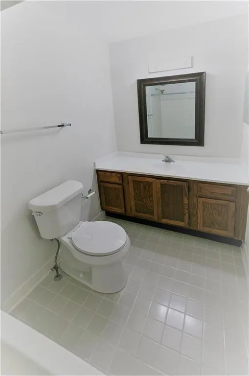 7500 Roswell Road Unit 112, Sandy Springs, Georgia 30350, 2 Bedrooms Bedrooms, ,2 BathroomsBathrooms,Residential,Sold,7500 Roswell Road Unit 112,6601596