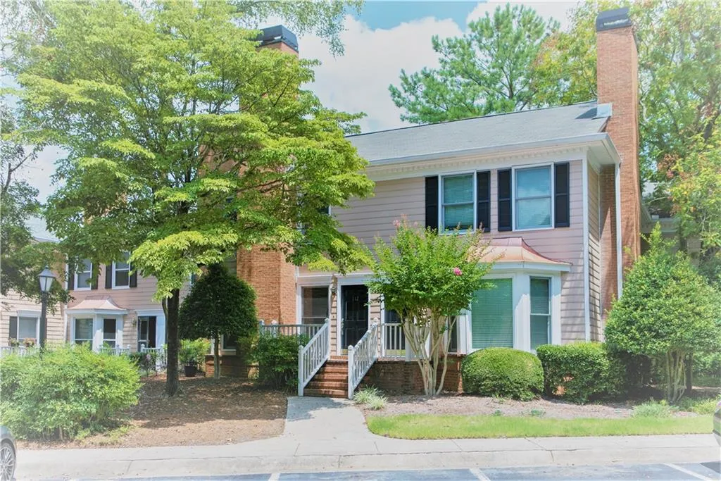 7500 Roswell Road Unit 112, Sandy Springs, Georgia 30350, 2 Bedrooms Bedrooms, ,2 BathroomsBathrooms,Residential,Sold,7500 Roswell Road Unit 112,6601596