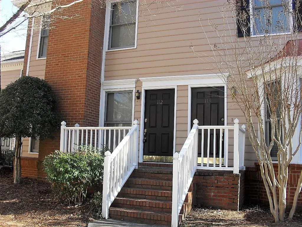 7500 Roswell Road Unit 112, Sandy Springs, Georgia 30350, 2 Bedrooms Bedrooms, ,2 BathroomsBathrooms,Residential,Sold,7500 Roswell Road Unit 112,6601596