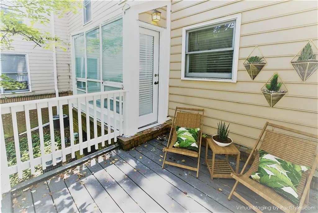 7500 Roswell Road Unit 112, Sandy Springs, Georgia 30350, 2 Bedrooms Bedrooms, ,2 BathroomsBathrooms,Residential,Sold,7500 Roswell Road Unit 112,6601596