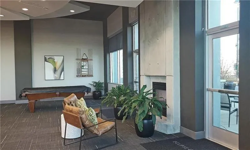 250 Pharr Road Ne Unit 607, Atlanta, Georgia 30305, 1 Bedroom Bedrooms, ,1 BathroomBathrooms,Residential,For Sale,250 Pharr Road Ne Unit 607,7513322