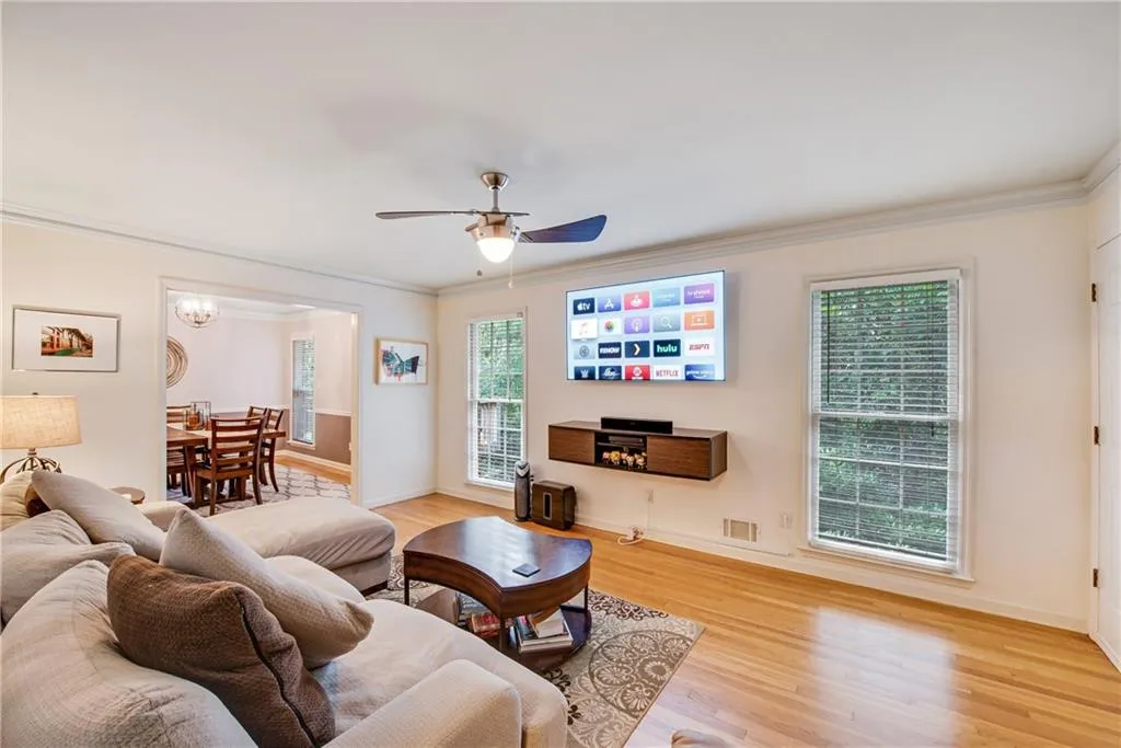 535 Wyncourtney Drive, Atlanta, Georgia 30328, 5 Bedrooms Bedrooms, ,2 BathroomsBathrooms,Residential,Sold,535 Wyncourtney Drive,6781886