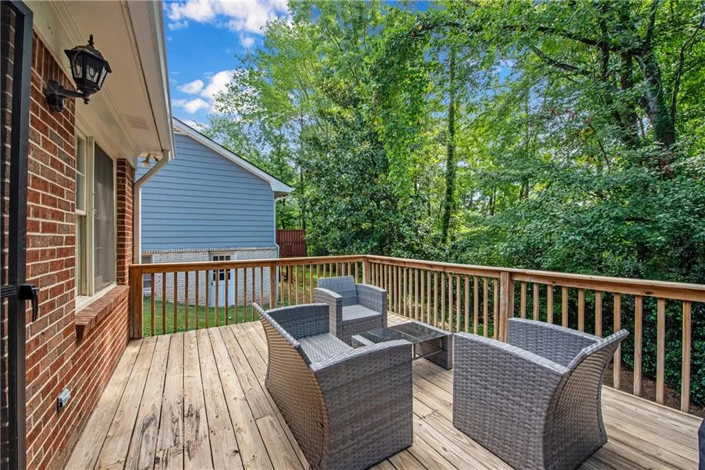 535 Wyncourtney Drive, Atlanta, Georgia 30328, 5 Bedrooms Bedrooms, ,2 BathroomsBathrooms,Residential,Sold,535 Wyncourtney Drive,6781886