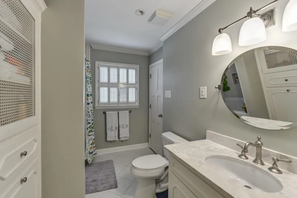 6351 Mountain Brook Way, Sandy Springs, Georgia 30328, 5 Bedrooms Bedrooms, ,3 BathroomsBathrooms,Residential,Sold,6351 Mountain Brook Way,5720060