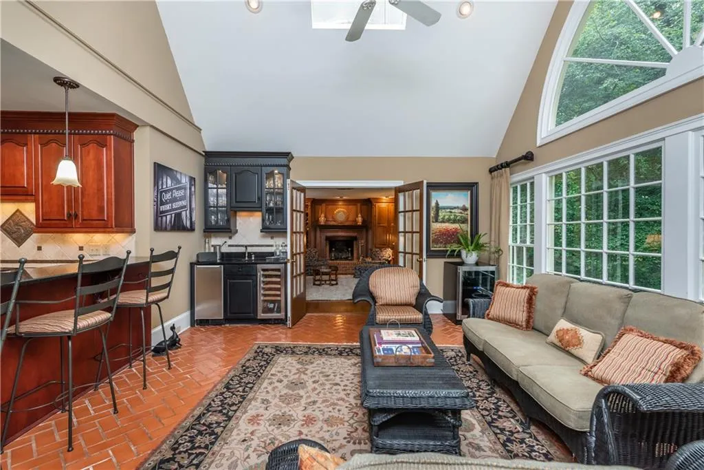 1545 Bakers Glen Drive, Atlanta, Georgia 30350, 4 Bedrooms Bedrooms, ,3 BathroomsBathrooms,Residential,Sold,1545 Bakers Glen Drive,6765555