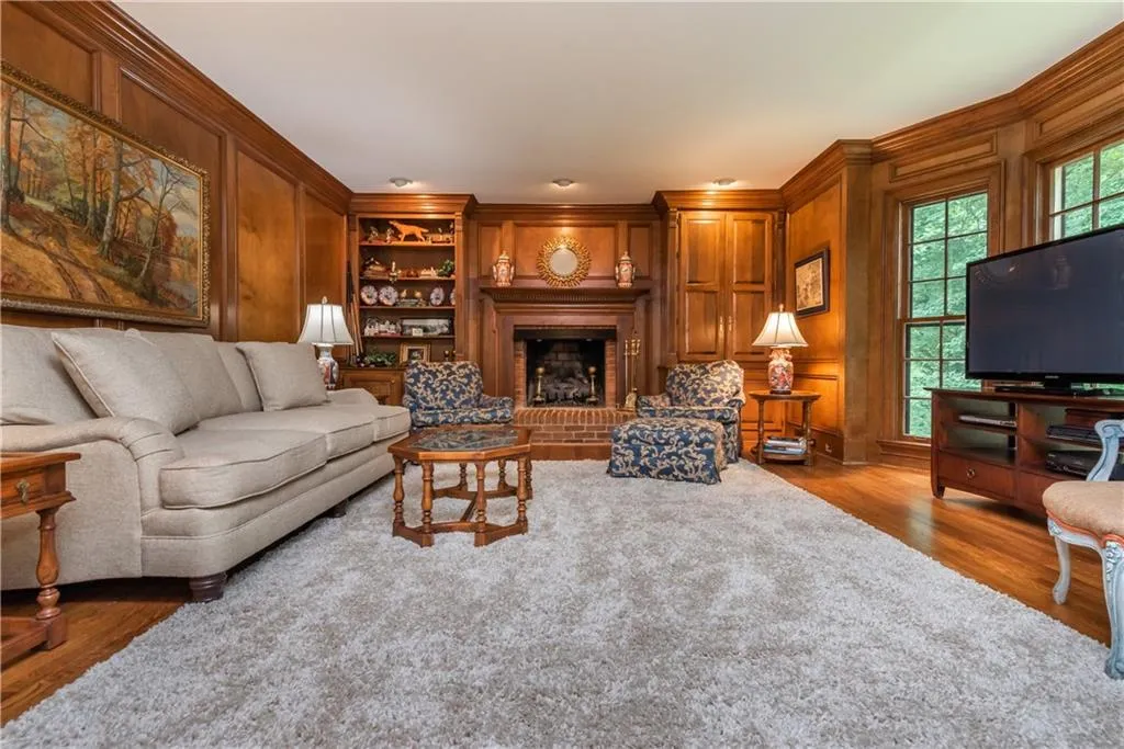 1545 Bakers Glen Drive, Atlanta, Georgia 30350, 4 Bedrooms Bedrooms, ,3 BathroomsBathrooms,Residential,Sold,1545 Bakers Glen Drive,6765555