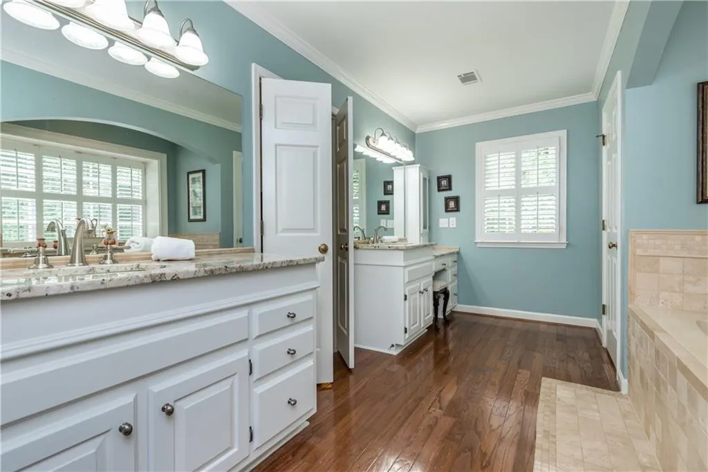 1545 Bakers Glen Drive, Atlanta, Georgia 30350, 4 Bedrooms Bedrooms, ,3 BathroomsBathrooms,Residential,Sold,1545 Bakers Glen Drive,6765555
