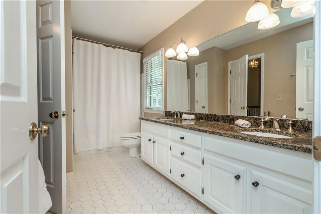 1545 Bakers Glen Drive, Atlanta, Georgia 30350, 4 Bedrooms Bedrooms, ,3 BathroomsBathrooms,Residential,Sold,1545 Bakers Glen Drive,6765555