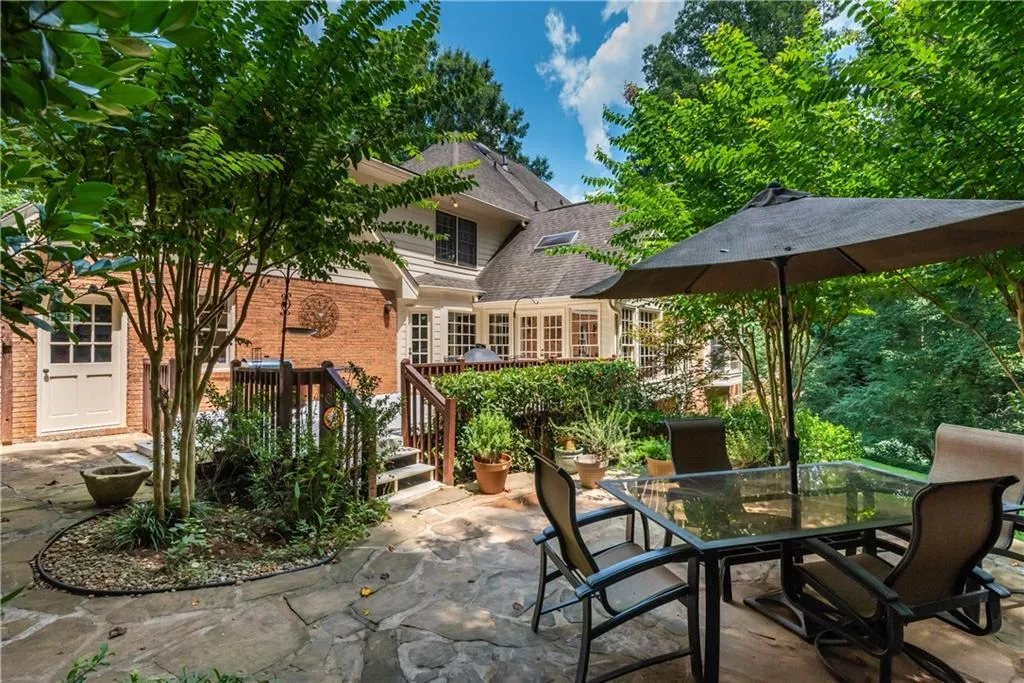 1545 Bakers Glen Drive, Atlanta, Georgia 30350, 4 Bedrooms Bedrooms, ,3 BathroomsBathrooms,Residential,Sold,1545 Bakers Glen Drive,6765555