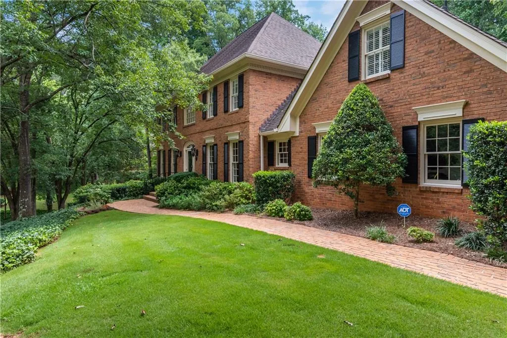 1545 Bakers Glen Drive, Atlanta, Georgia 30350, 4 Bedrooms Bedrooms, ,3 BathroomsBathrooms,Residential,Sold,1545 Bakers Glen Drive,6765555