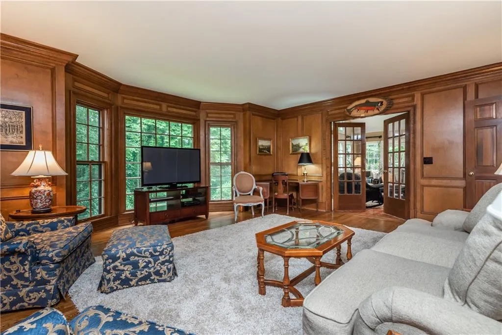 1545 Bakers Glen Drive, Atlanta, Georgia 30350, 4 Bedrooms Bedrooms, ,3 BathroomsBathrooms,Residential,Sold,1545 Bakers Glen Drive,6765555