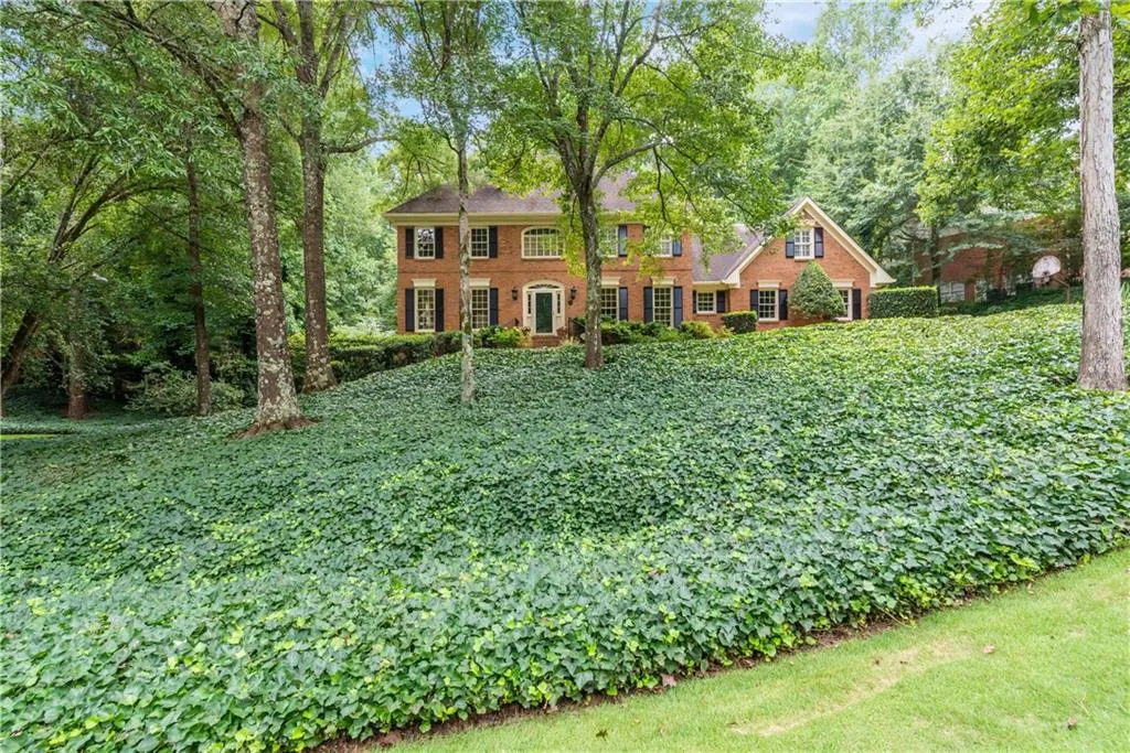 1545 Bakers Glen Drive, Atlanta, Georgia 30350, 4 Bedrooms Bedrooms, ,3 BathroomsBathrooms,Residential,Sold,1545 Bakers Glen Drive,6765555